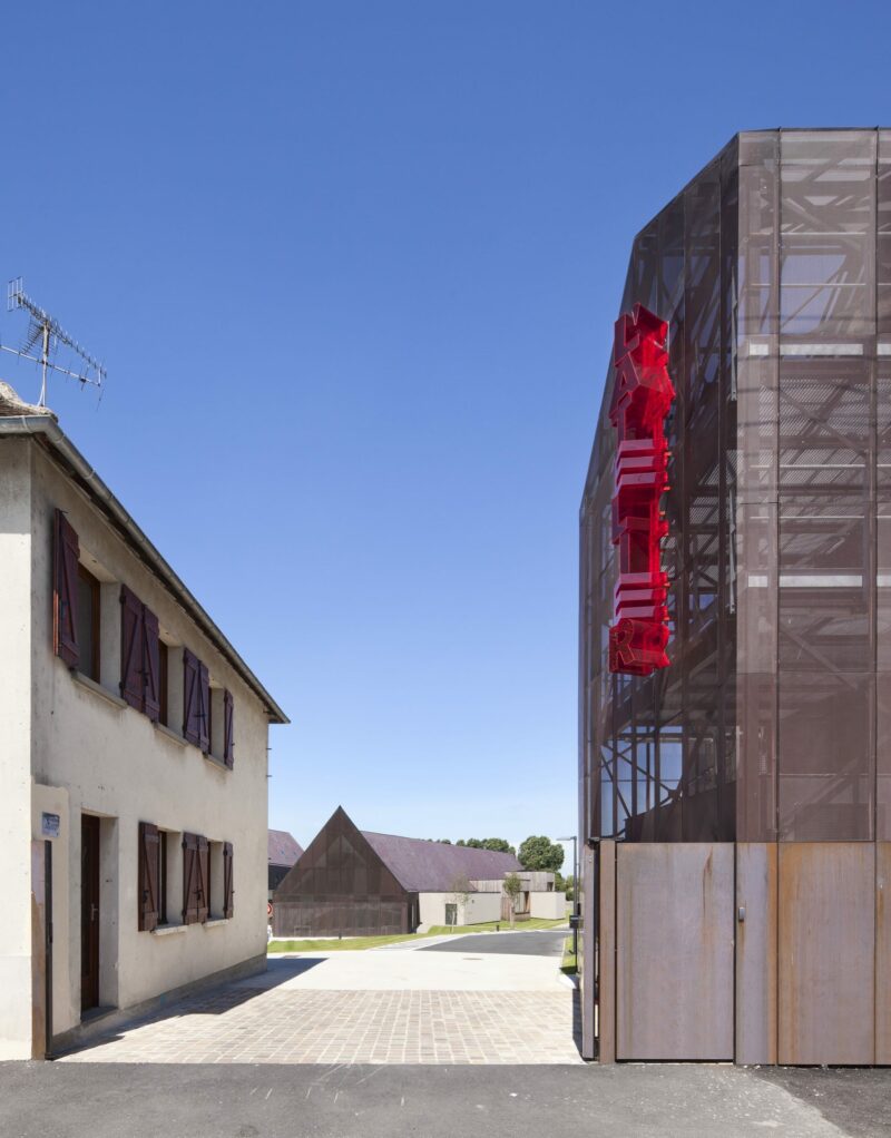 CULT Archétype bardé d’ardoise violine | AAVP Architecture