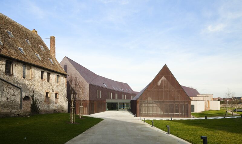 CULT Archétype bardé d’ardoise violine | AAVP Architecture