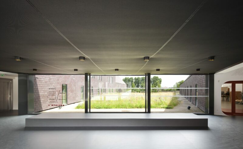 CULT Archétype bardé d’ardoise violine | AAVP Architecture