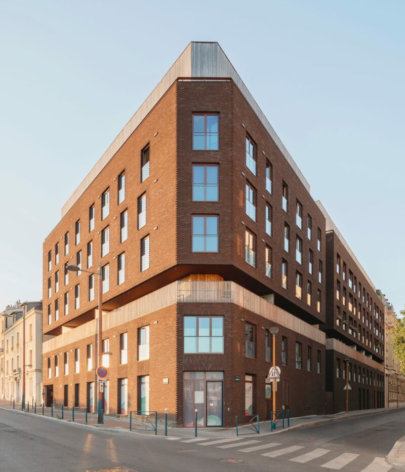 PAN 2 Entre faubourg & industrie | AAVP Architecture